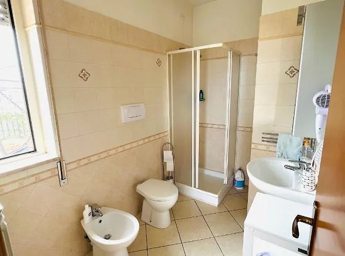 Apartman Monolocale Con Terrazza A Pochi Passi Dal Mare Con Stabilimento Balneare Convenzionato