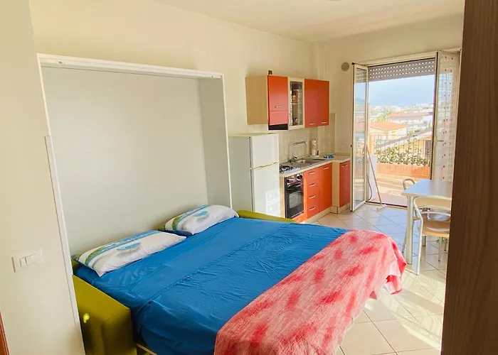 Monolocale Con Terrazza A Pochi Passi Dal Mare Con Stabilimento Balneare Convenzionato * Alba Adriatica